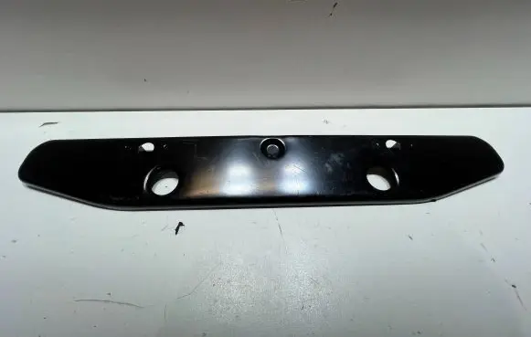 Mitsubishi Pajero Front bumper mounting bracket MR520909