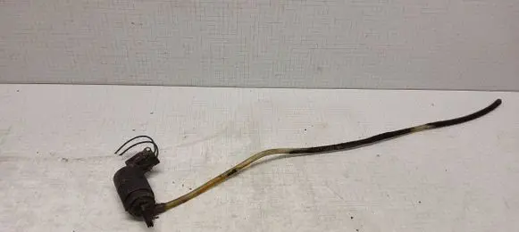 Opel Frontera B Windscreen/windshield washer pump
