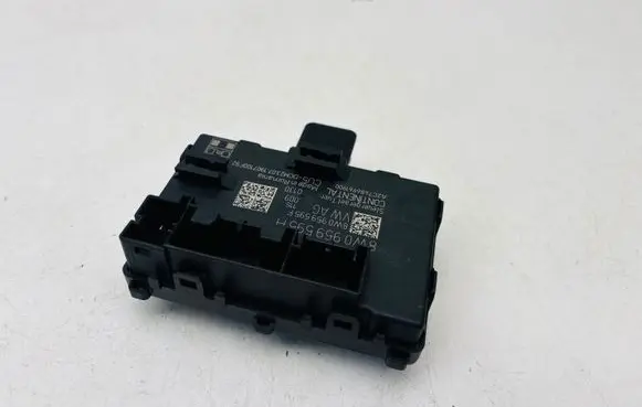Audi A5 Door control unit/module 8W0959595H 8W0959595F