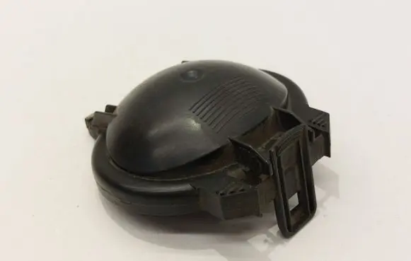 Audi A4 S4 B7 8E 8H Headlight/headlamp dust cover EEAD042 EEAD049