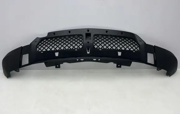 Front bumper lip