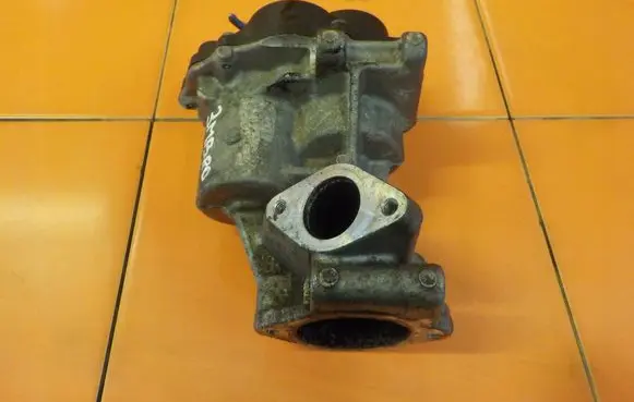 Land Rover Range Rover Sport L320 EGR thermostat 3MB80