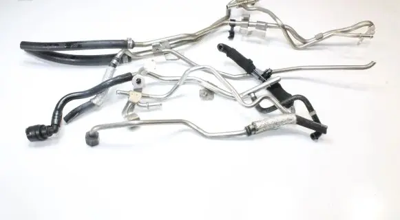 Mercedes-Benz SLK R172 Brake vacuum hose/pipe A1724900039