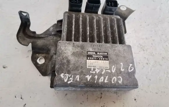 Toyota Corolla Verso AR10 Fuel injection pump control unit/module 8987120070
