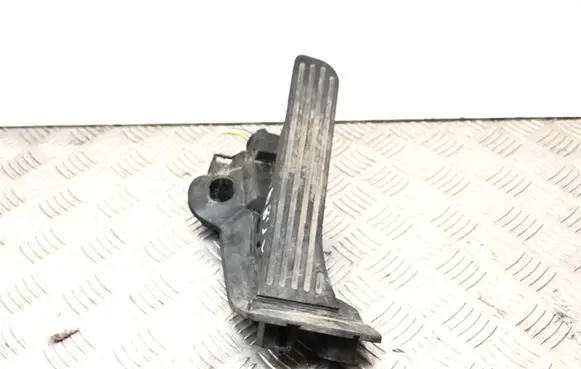 Audi A3 S3 8P Accelerator throttle pedal 6PV00874500 1K2721503M 74390500