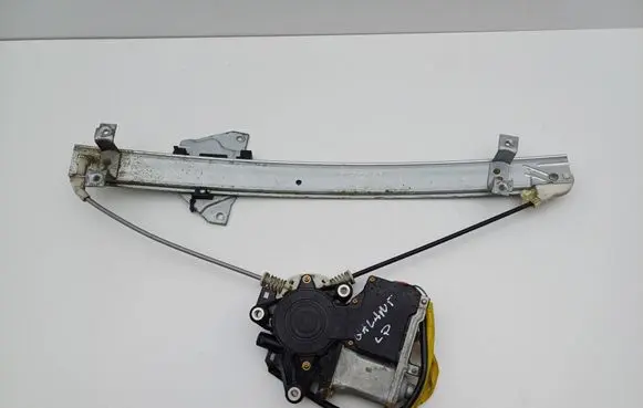 Mitsubishi Galant Front door window regulator with motor MR280665 0620200085