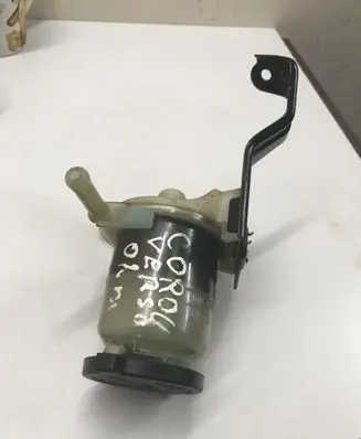 Toyota Corolla Verso E121 Power steering fluid tank/reservoir