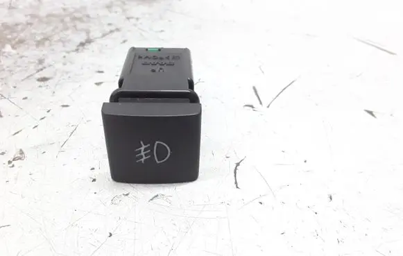 Fog light switch