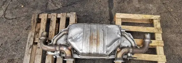 Aston Martin DB11 Muffler/silencer HY535230AD