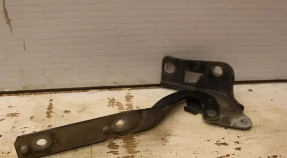 Peugeot 508 Tailgate/trunk/boot hinge 9676670380G