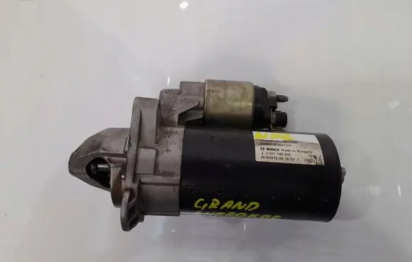 Jeep Grand Cherokee Starter motor 0001149435