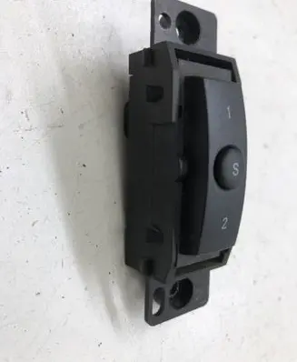 Chrysler 300 - 300C Seat memory switch 04602446AB
