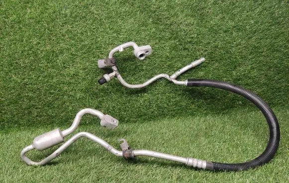 Ford Fusion II Air conditioning (A/C) pipe/hose DG9H19N601AB