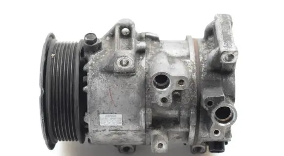 Lexus IS 220D-250-350 Air conditioning (A/C) compressor (pump) 4472601293