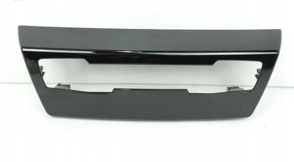 BMW 2 F45 Radio/GPS head unit trim 93123930101