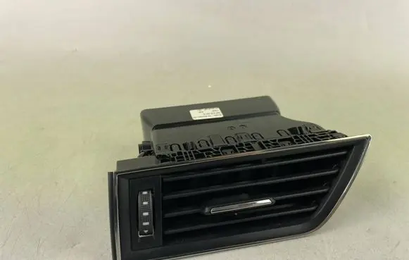 Skoda Superb B8 (3V) Dashboard side air vent grill/cover trim 3V0819701D