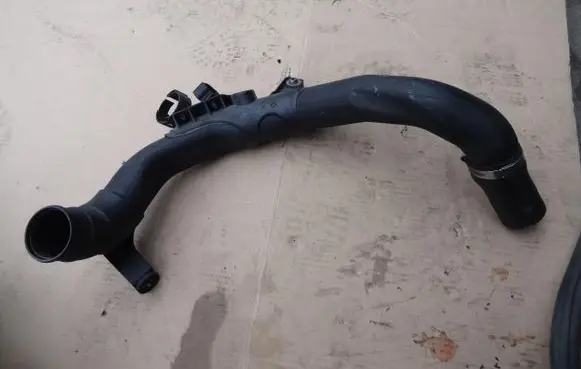 Volkswagen Polo V 6R Intercooler hose/pipe 6R0145770