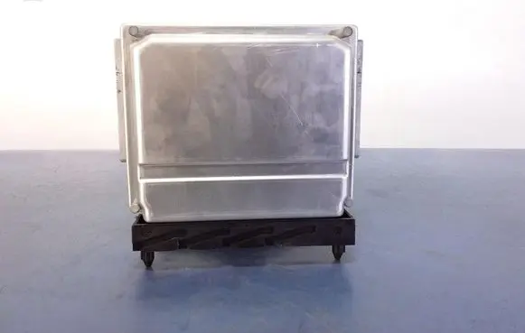 Volvo S60 Engine control unit/module ECU 08675155