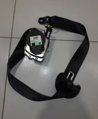 Land Rover Discovery Sport Front seatbelt 010R0000 0589 635385300B