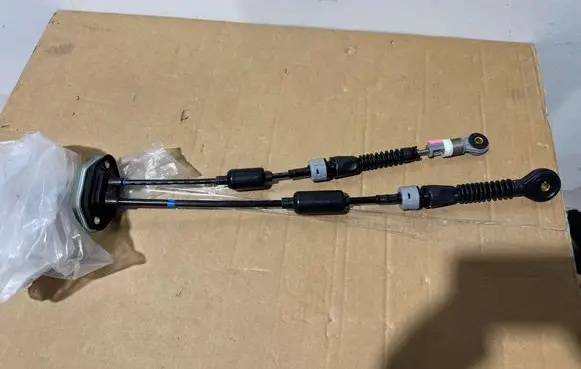 Hyundai Tucson TL Gear shift cable linkage 43794D7300