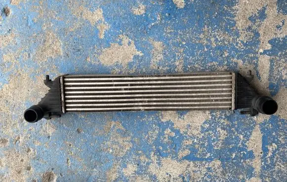 Fiat Tipo Intercooler radiator 51887954