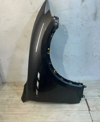 Maserati Levante Fender