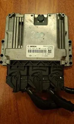 Renault Koleos I Engine control unit/module 237101104S
