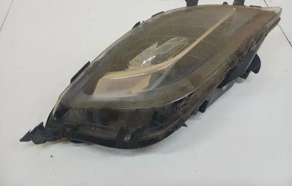 Opel Astra J Front fog light 68001