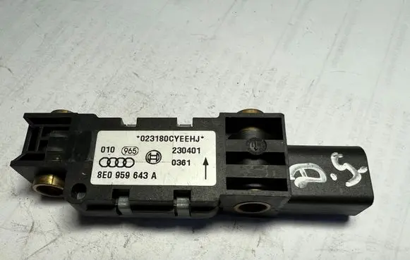 Audi A4 S4 B6 8E 8H Airbag deployment crash/impact sensor 8E0959643A