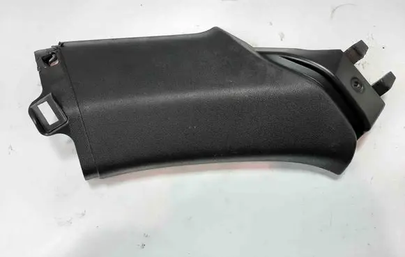 Volvo V40 (C) pillar trim 31305357