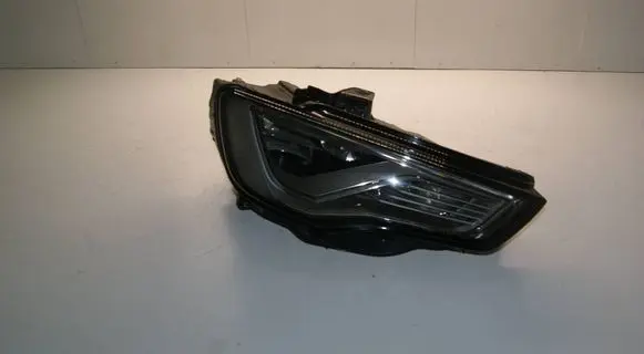 Audi A3 S3 8V Headlight/headlamp 1EX01074072 01074072AE 8V0941034