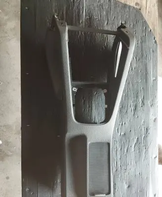Volkswagen Golf V Center console 1K0863243A