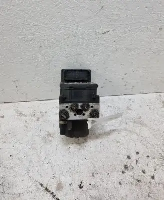 Toyota Avensis T250 ABS Pump 0265225325 4454005040