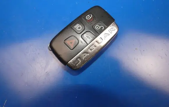 Jaguar F-Pace Ignition key/card 
