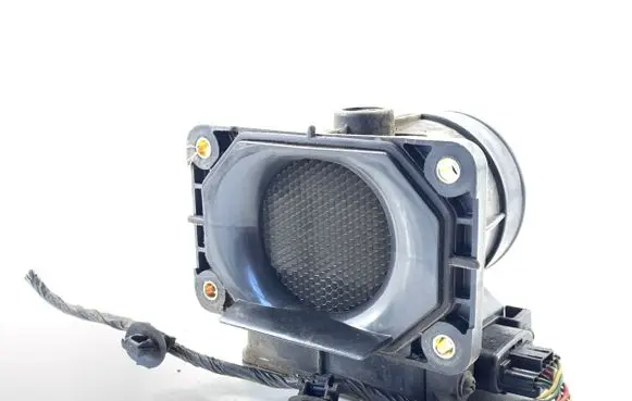 Mitsubishi Outlander Mass air flow meter E5T08271