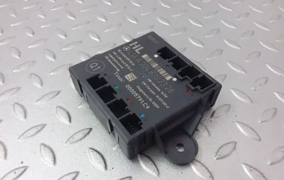 Mercedes-Benz C W204 Door control unit/module A2048702326 2048702326 A2048200526