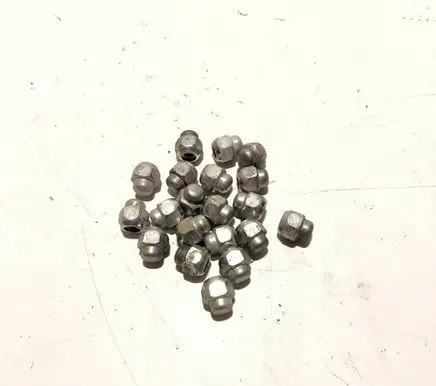 Nuts/bolts