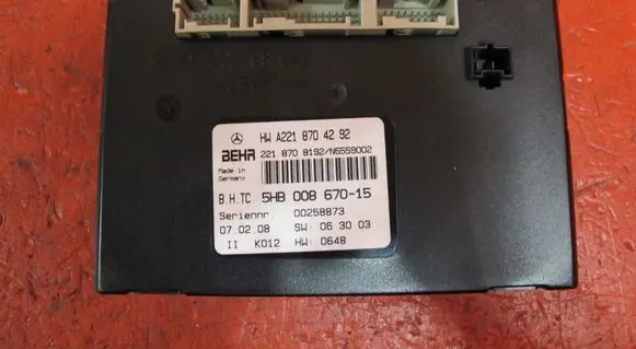 Mercedes-Benz S W221 Air conditioning/heating control unit A2218704292