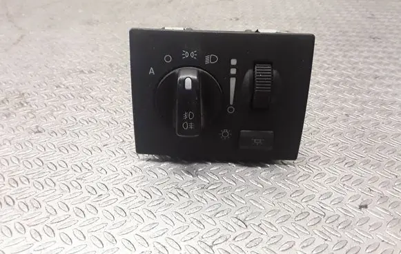 Chrysler Grand Voyager V Light switch P68059246AA 2192ND