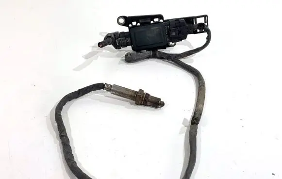 BMW 5 G30 G31 Lambda probe sensor 8594553