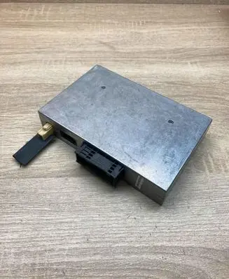 Audi A6 S6 C6 4F Bluetooth control unit module 4E0910336D 4E0862335