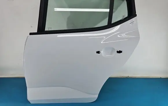 Rear door