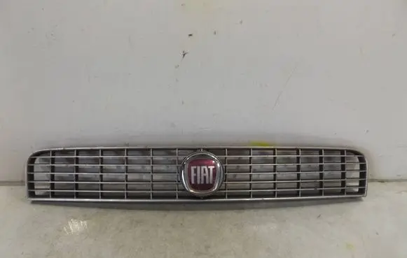 Fiat Grande Punto Front grill