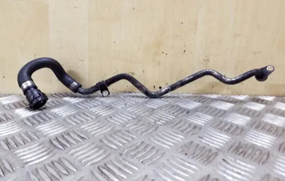 BMW 5 F10 F11 Coolant pipe/hose 