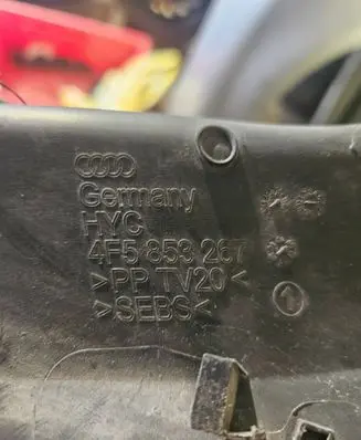 Audi A6 S6 C6 4F Tail light part 4F5853267