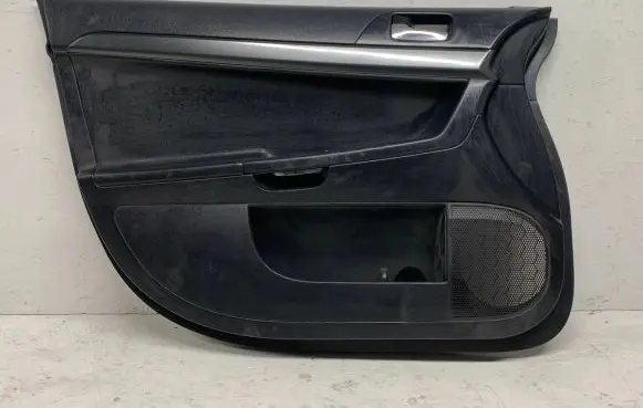 Mitsubishi Lancer VIII Front door card panel trim 7221A675XJ 95JQ4R