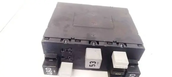 Volkswagen PASSAT B6 Fuse box set 3C0937049D F005V00525