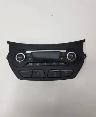 Ford C-MAX II Climate control unit AM5T18C612BL