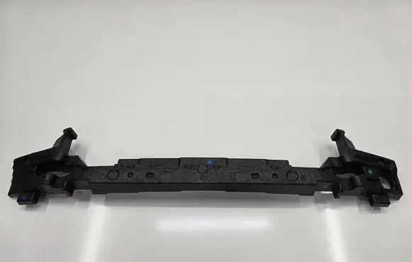 Front bumper foam support bar