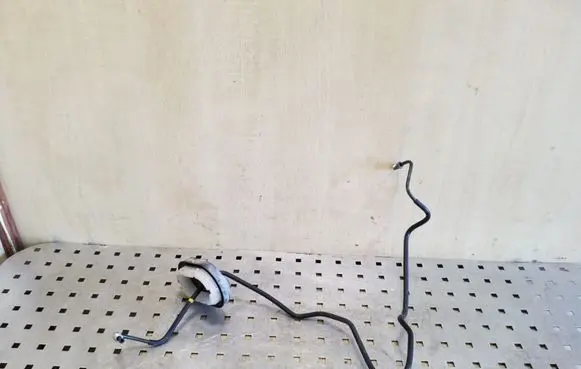 Honda CR-V Clutch pipe/line 